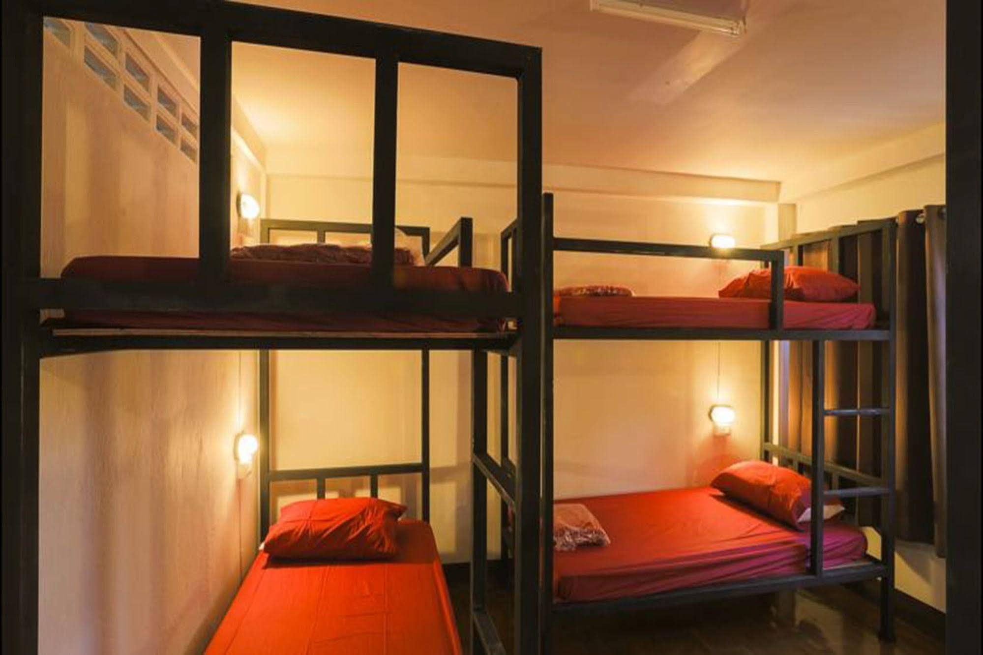 Cham Cha Hostel Chiang Mai Ngoại thất bức ảnh