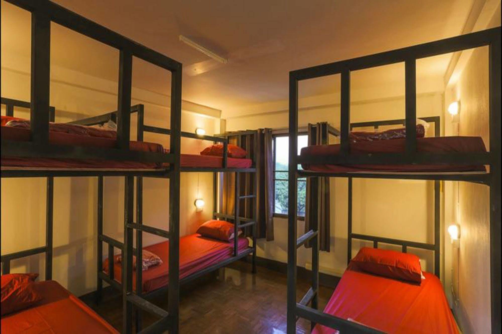 Cham Cha Hostel Chiang Mai Ngoại thất bức ảnh